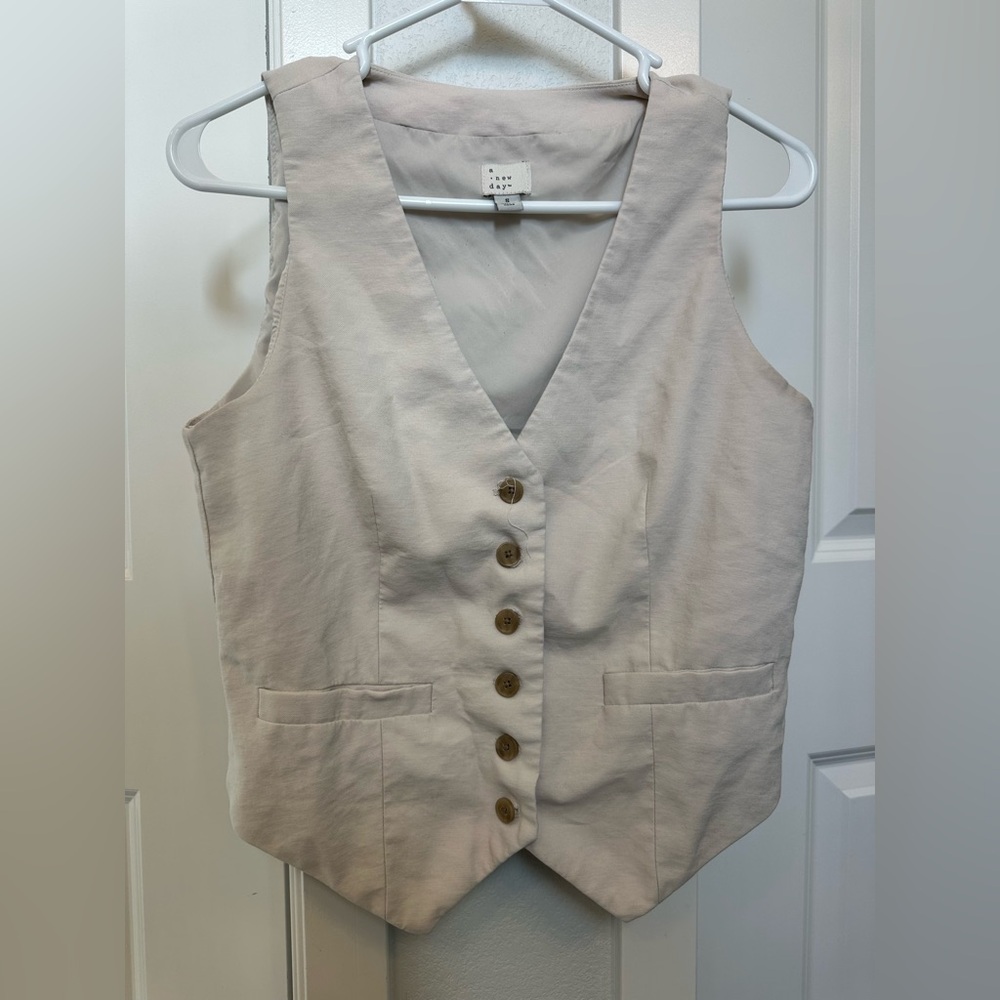 A New Day Light Cream Vest